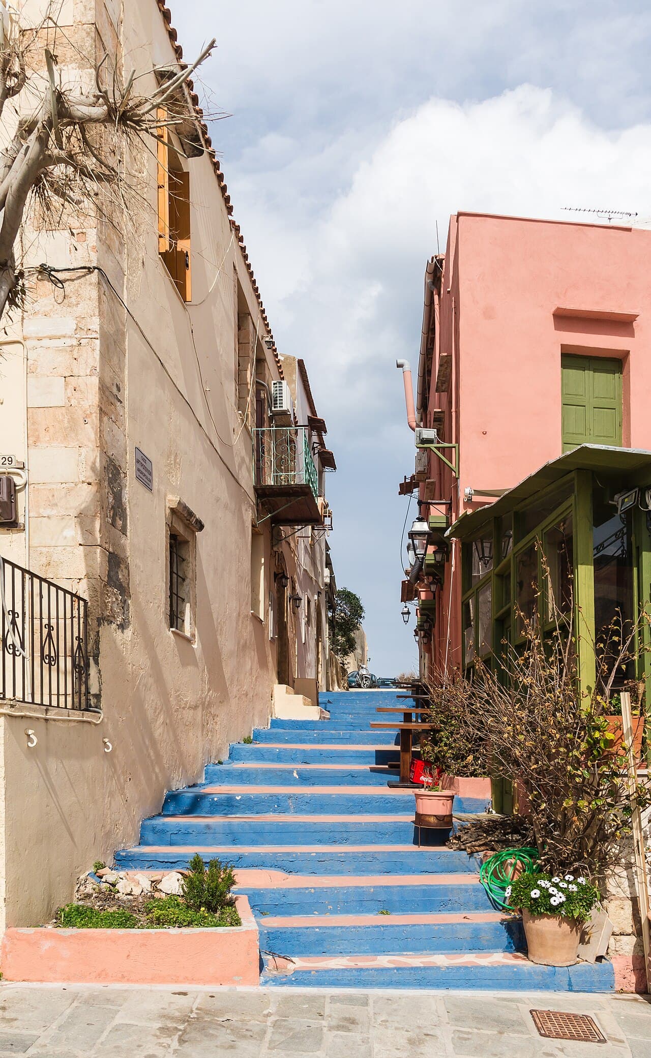 A street in Rethymno's Venetian old town